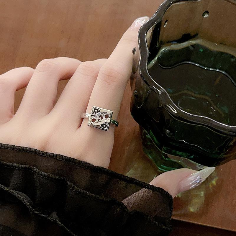 Niche Design Cold Wind Dopamine Premium Sense Swallow Zircon Poker Personality Opening Adjustable Ring Adjustable opening