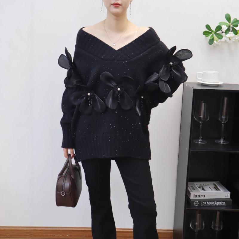Autumn New Thickened Sequins Heavy Industry Three-dimensional Flower Knitted Sweater Top Loose High-end Sweater Pullover Woman