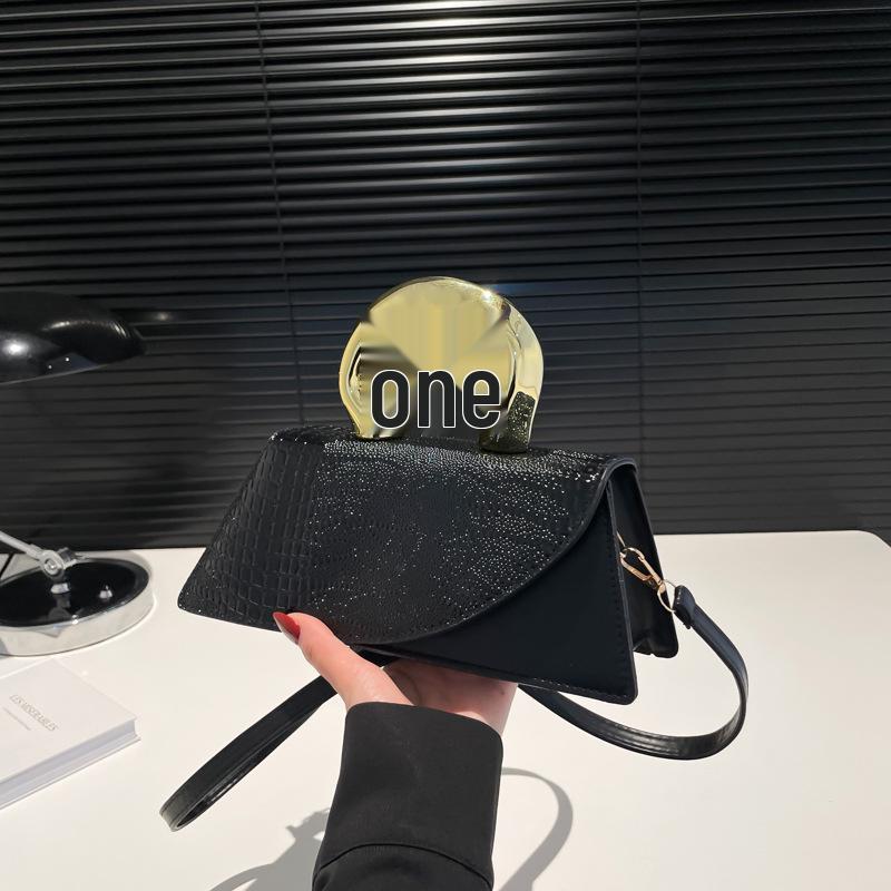 Elegant Women's Handbag: Fashionable, Small Square Crossbody with Unique Autumn 2024 Design and Stylish Personality.