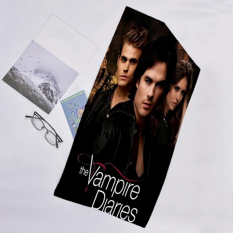 1pc The Vampire Diaries3 Beach Towel, Beach and Seaside Swimming Pool Equipment, Fashion Pattern, Rectangular, Travel Essentials
