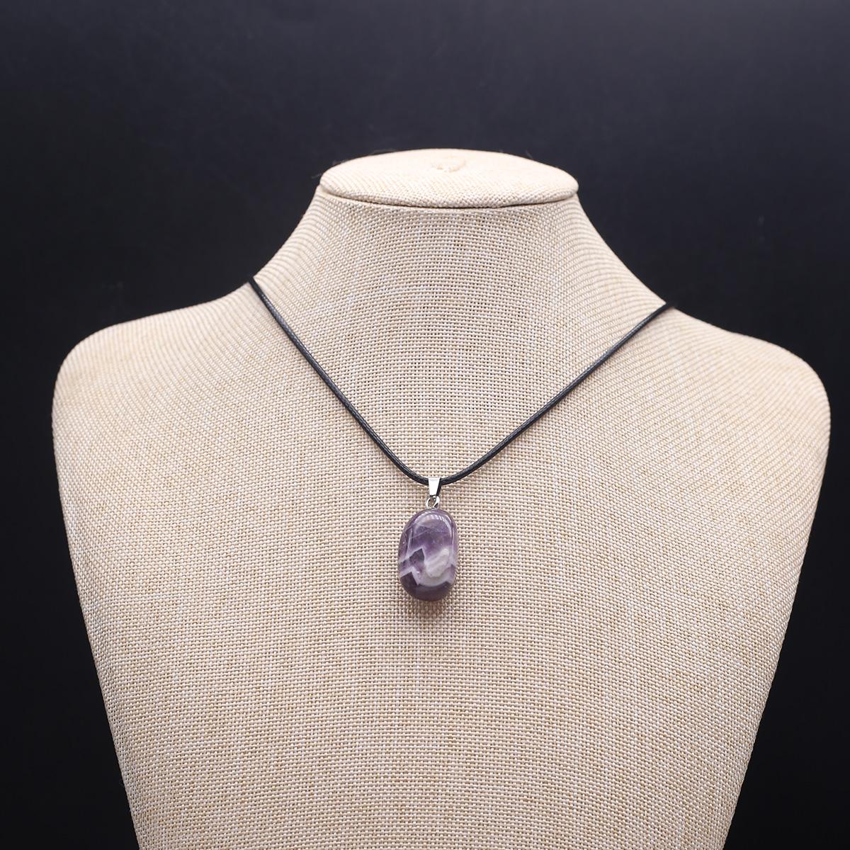 

1 шт. в партии ожерелье из натурального камня, кулон, нерегулярный кристалл, кварц, агат, лазурит, веревочная цепочка, ожерелья для женщин и мужчин, ювелирные изделия, подарки 15 × 25-20 × 30 мм 1Pcs/Purple Striped Agate