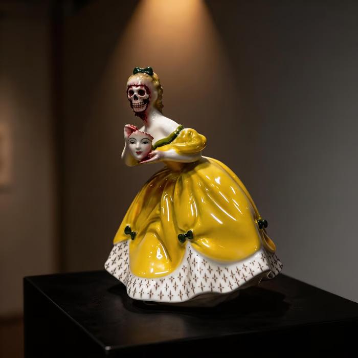 Handmade Ceramic Art Statues, Ceramic Figures, Creative Ornaments, Art Collections, Home Decoration, Gifts