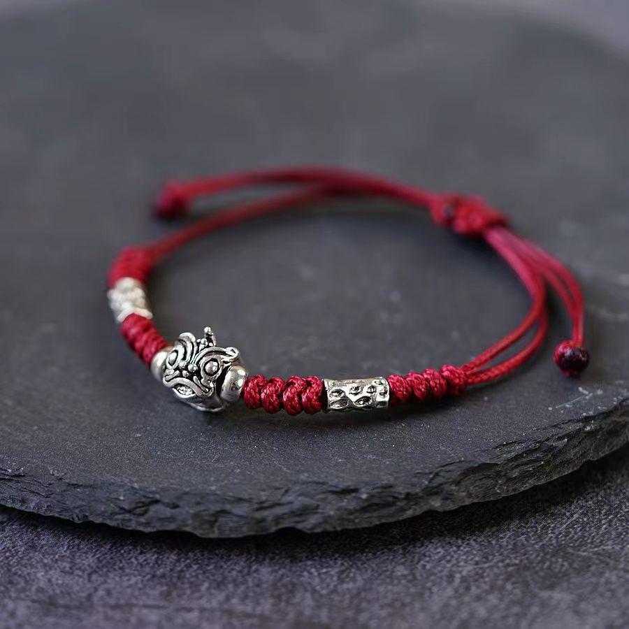 

Очаровательный браслет с танцем льва: Ретро Унисекс Регулируемый Ручной работы Талисман на удачу. красный