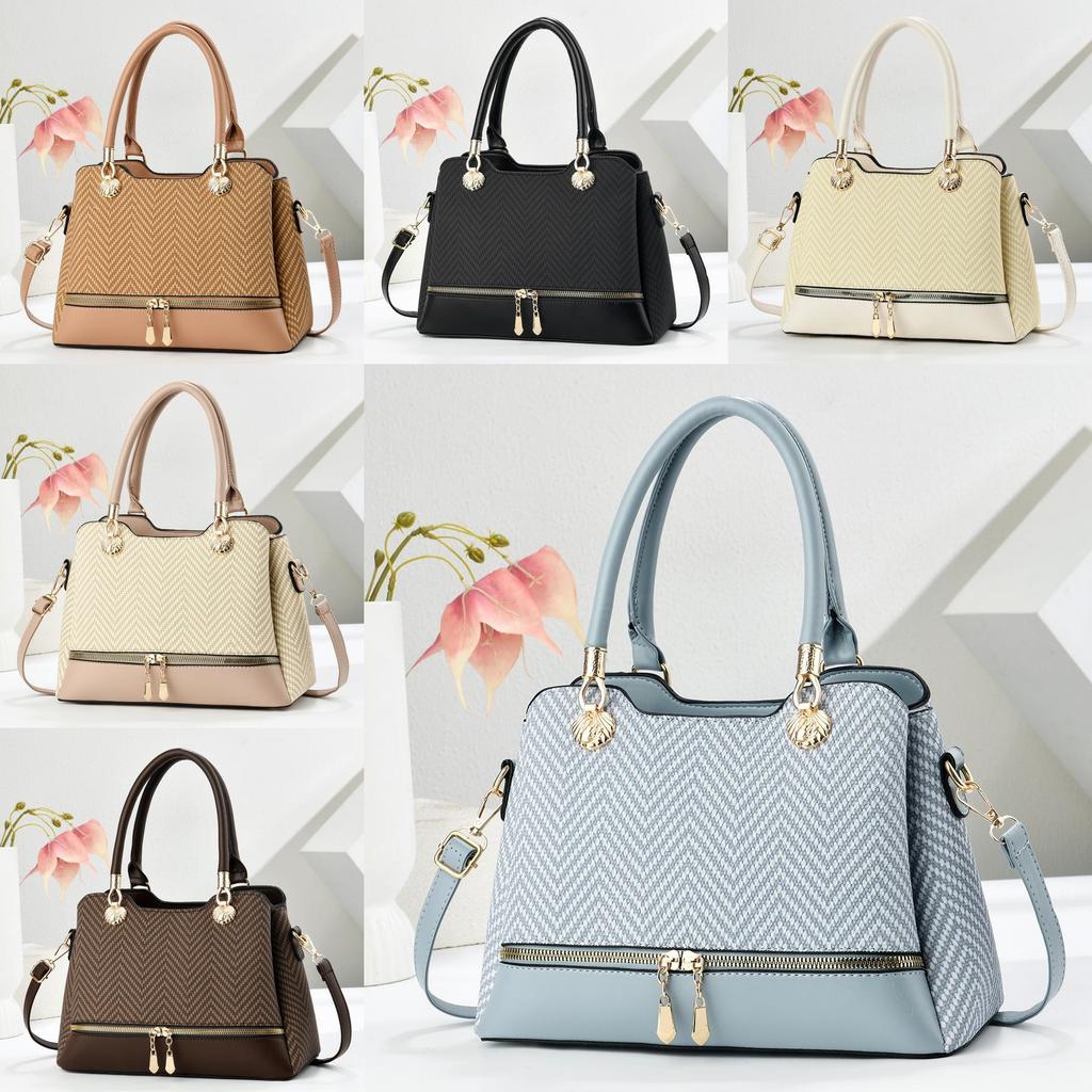 Classic Tote Bag For Women With Pu Material And Metal Accents For Daily Use