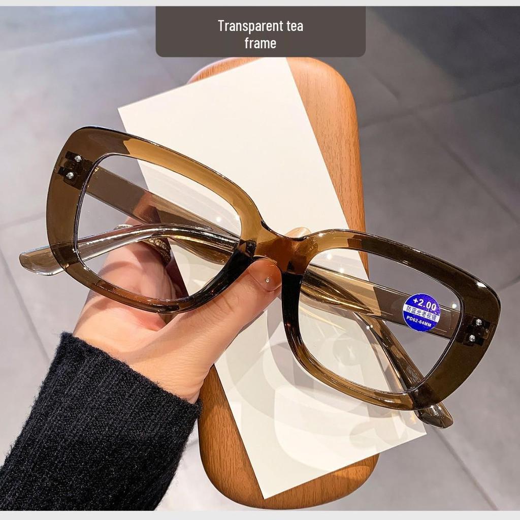 Stylish Thick Frame Blue Light Blocking Reading Glasses for Men and Women – Large Frame, Anti-Radiation, Presbyopic Protection.