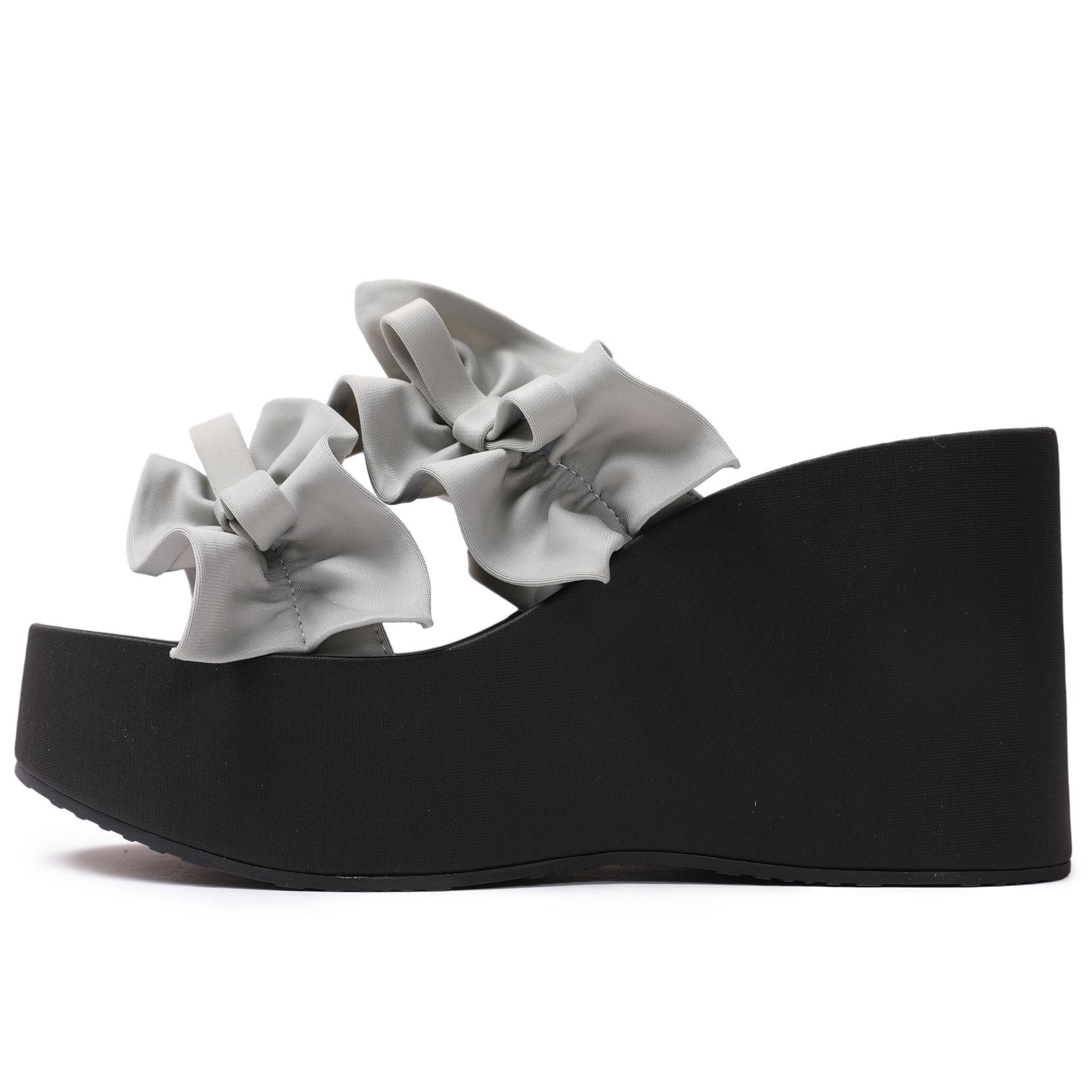 

Fashion Summer New Round Head Thick Sole Thick Heel Bread Slippers with European and American Style Flower Super High Heel Slippers 35