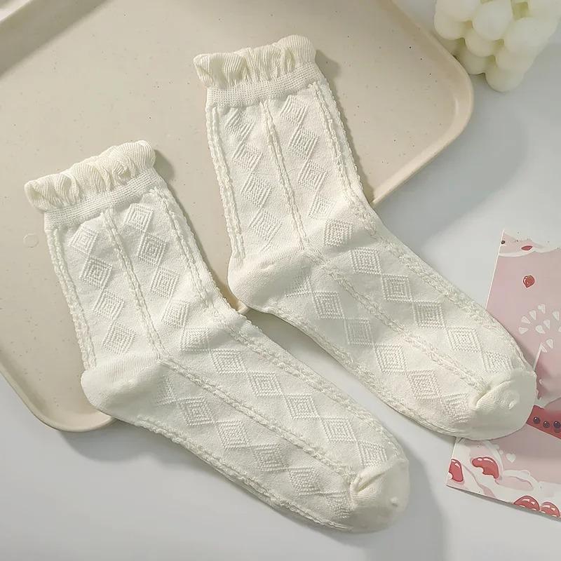 Simple White Socks Versatile Lovely Bowknot Small Flowers Women's Medium Tube Socks kawaii Harajuku jk Lolita Girls Cotton