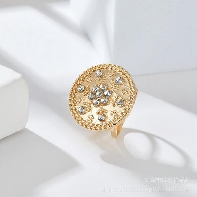 Diamond-encrusted Kaleidoscope Flower Rice Ear Walking Edge Urban Silk Scarf Buckle Ring of the Same Style, Please Note the Hollow Scarf When Placing