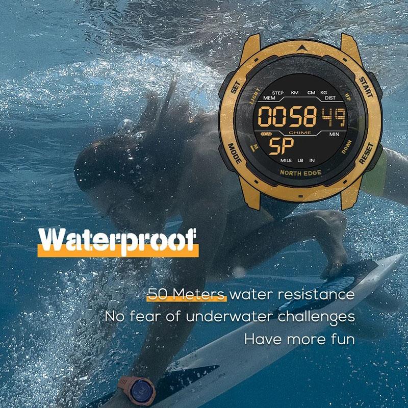 NORTH EDGE Herren Smart Watch Damen Sportuhr Dual Time Running Pedometer Countdown Wasserdicht 50m Digital Alarm Militäruhr