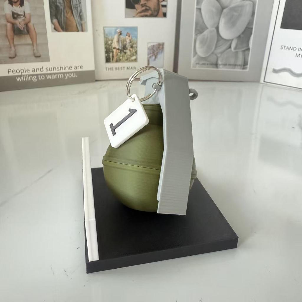 1Pc Complaint Department Hand Grenade Desktop Logo Decorative Resin Ornaments, Suitable for Home Desktop Party Holiday Decorations