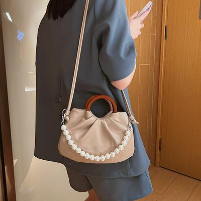 PU Molnväska Ny Sommar Dam Veckad Design Pärlkedja Ring Handväska Temperament Elegant Dejting Crossbody Väska Trend