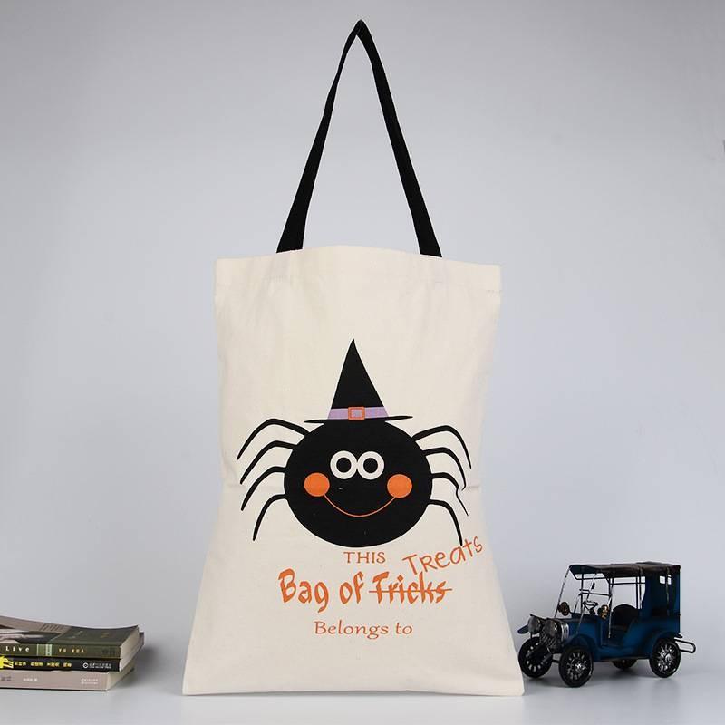 Durable And Stylish Halloween Candy Bag With Pumpkin Design For Party Favors And Gifts