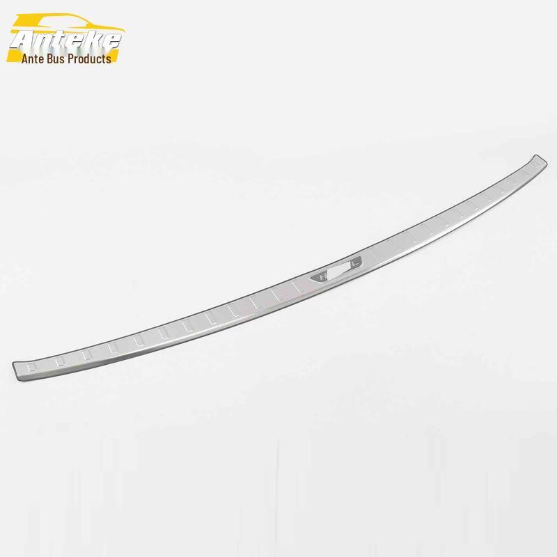 Stainless Steel Rear Guard Plate for 18 H4 Models: Tailgate Trunk Protector