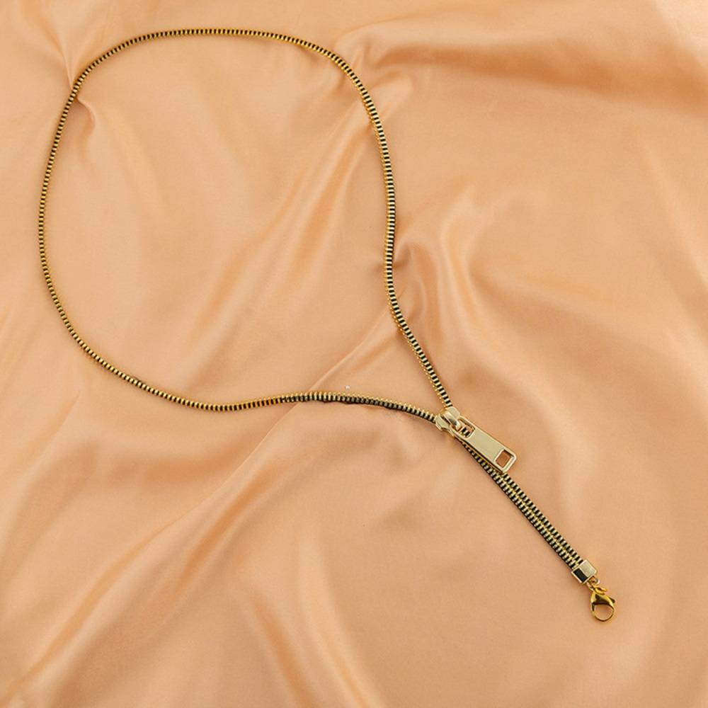 Hip-hop Zipper Necklace Choker Clavicle Necklace Vintage Pull-able Zipper Sweater Chain  Unisex