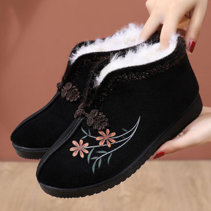 Winter Wool Women's Non-slip Flat Shoes - Warm Elderly Cotton Boots
