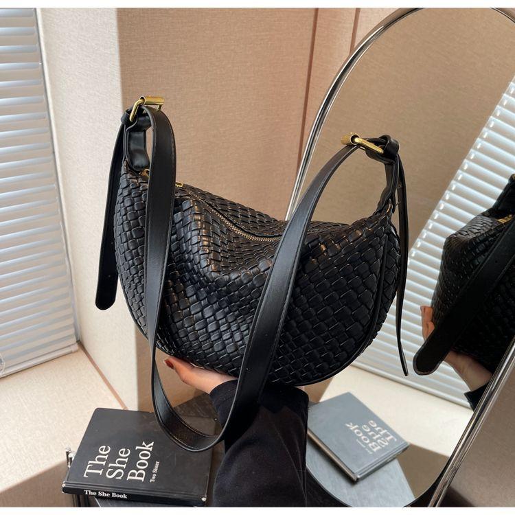 Genți de mare capacitate pentru femei Genți elegante și versatile de umăr unic, crossbody, cu design de nișă Genți în formă de gălușcă