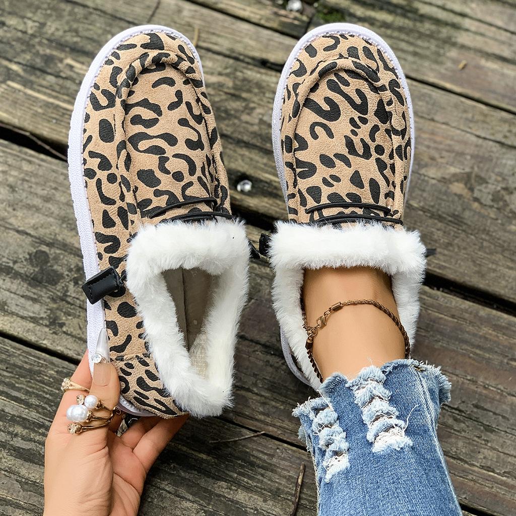 New cotton shoes snow boots autumn and winter leopard print flat bottom foot fluff daily large size