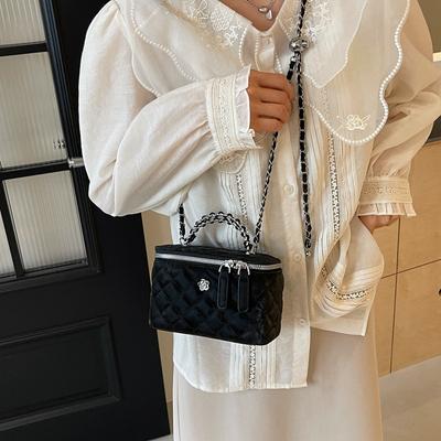 Premium Foreign Style Rhombus Chain Bag Women's 2025 Spring New Small Fragrant Style Versatile Messenger Bag Portable Bucket Bag