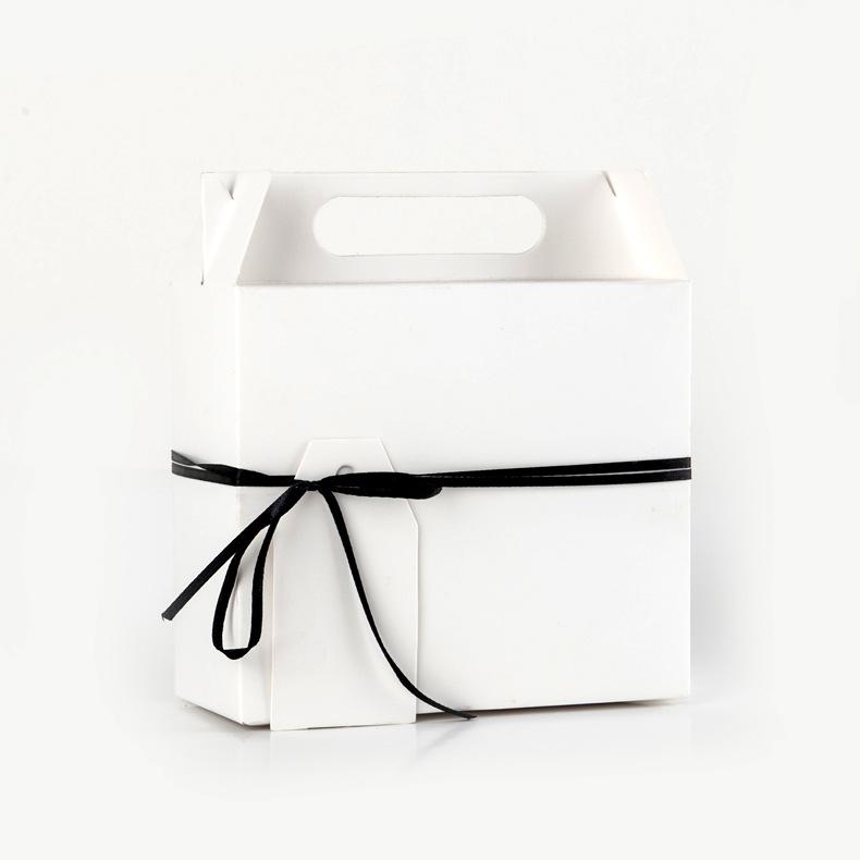 

European Kraft Paper Large Gift Box Gift Candy Box Souvenir Rectangular Packaging Box
