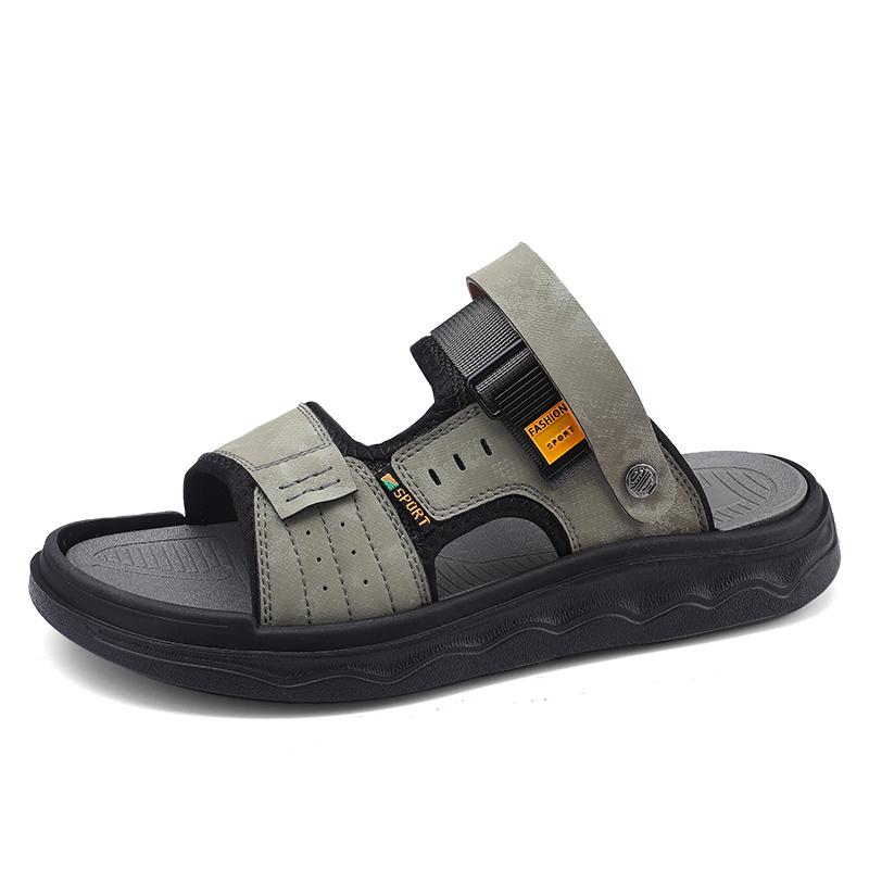 Men's Sandals Summer New Versatile Trendy Casual Dual use Breathable Anti slip Wear resistant Soft Bottom Casual Beach Sandals