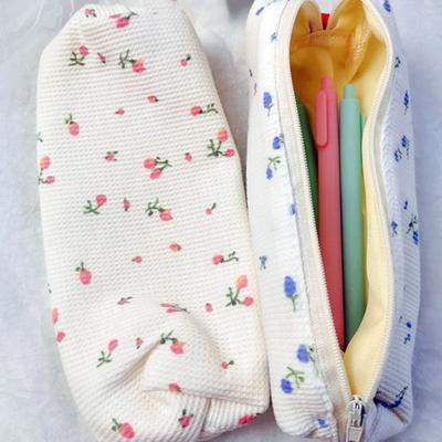Astuccio portapenne portatile con stampa carina, salvaspazio, adorabile borsa portapenne con motivo floreale in ciliegio per l'uso quotidiano
