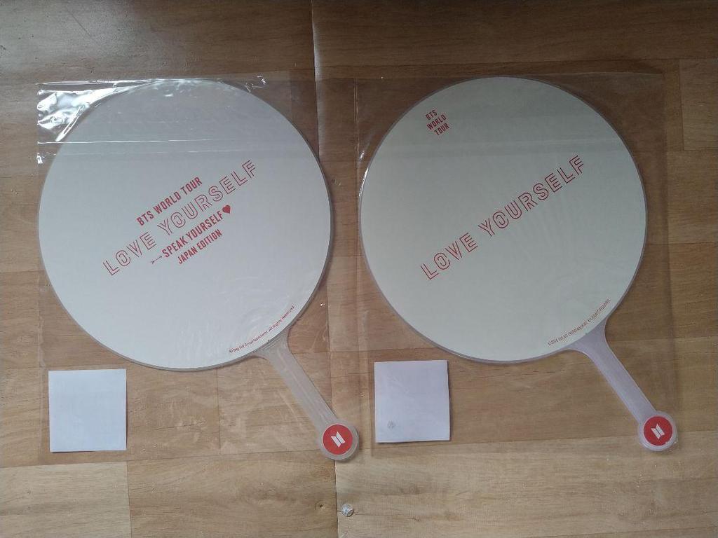 [USED] BTS fans and flags in bulk