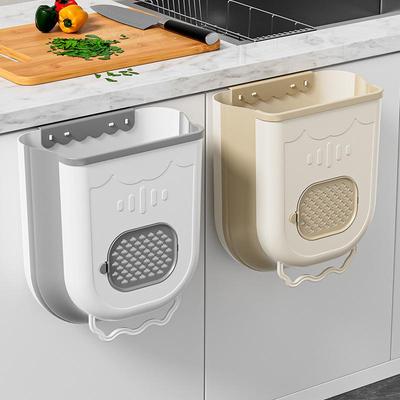 Stoviglie – Contenitori sospesi