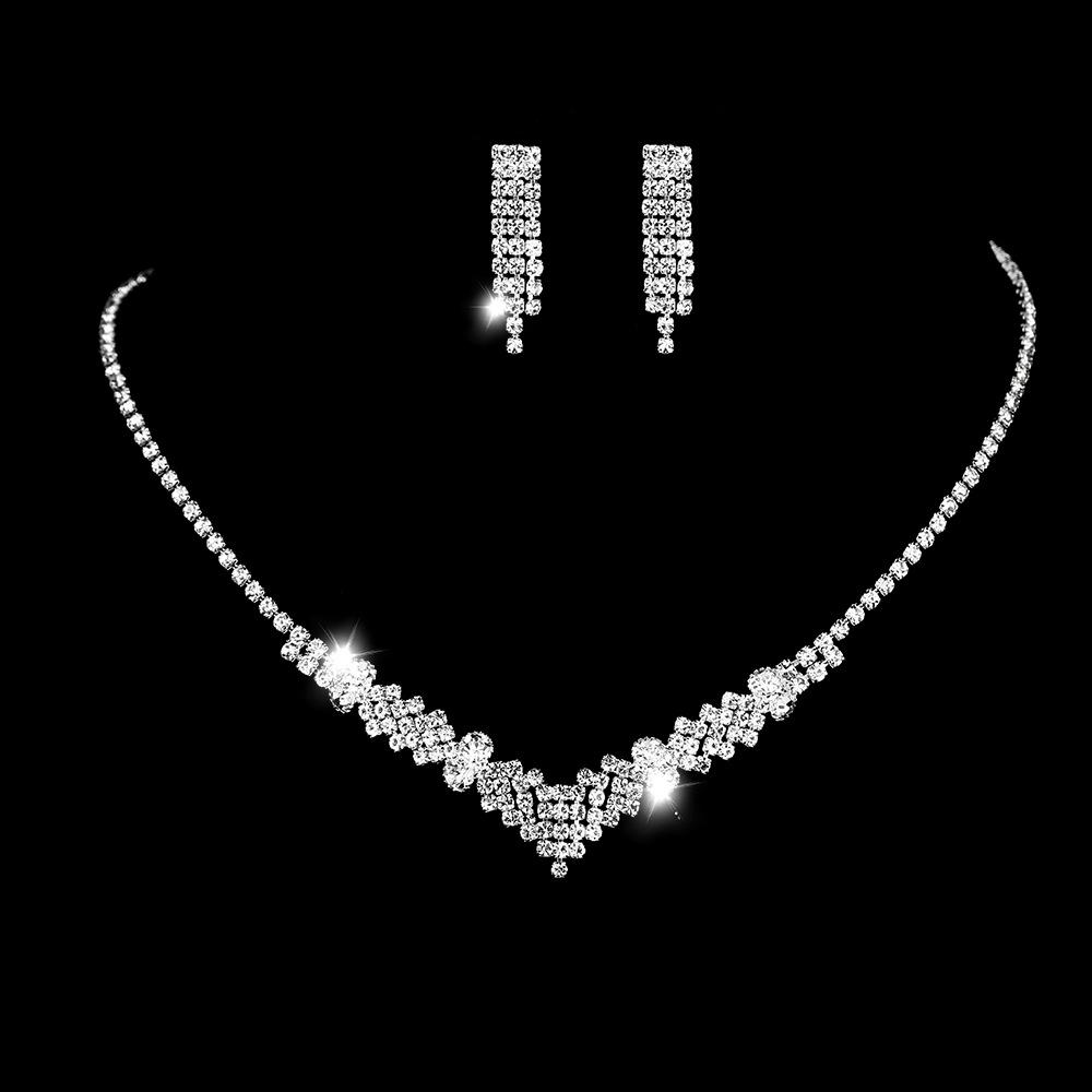 Elegant Bridal Necklace & Shimmering Diamond Earrings and Bracelet Set
