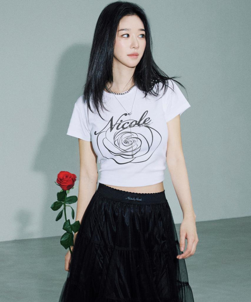 Nigaennikol Rose Lettering Cropped Top_White