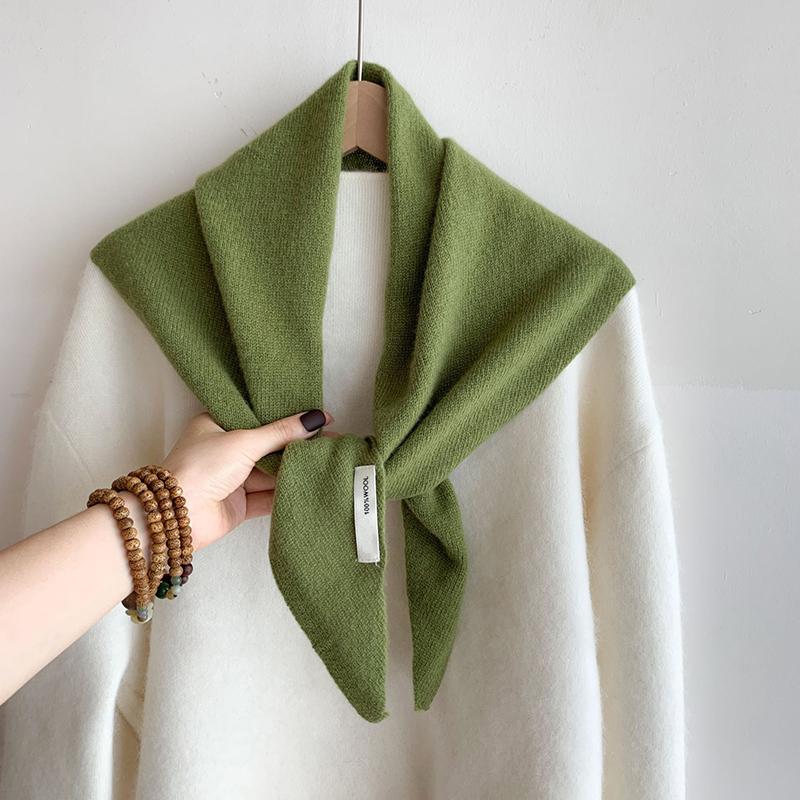 British Korean Triangle Scarf Niche Wool Triangular Scarf Women Headscarf Knitted Scarf Multi-Functional Warm Knitted Scarf