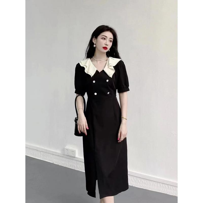 Long skirt, meat cover, belly cover, slim waist, small black dress, high-end black dress, women's fashion
