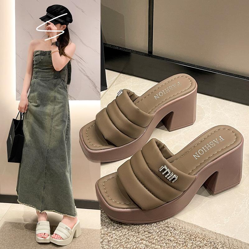 High-heeled Cool Slippers Outer Wear Women's 2024 Summer New High-profile French Simple Casual Easy To Match Thick-heeled One-word Slippers