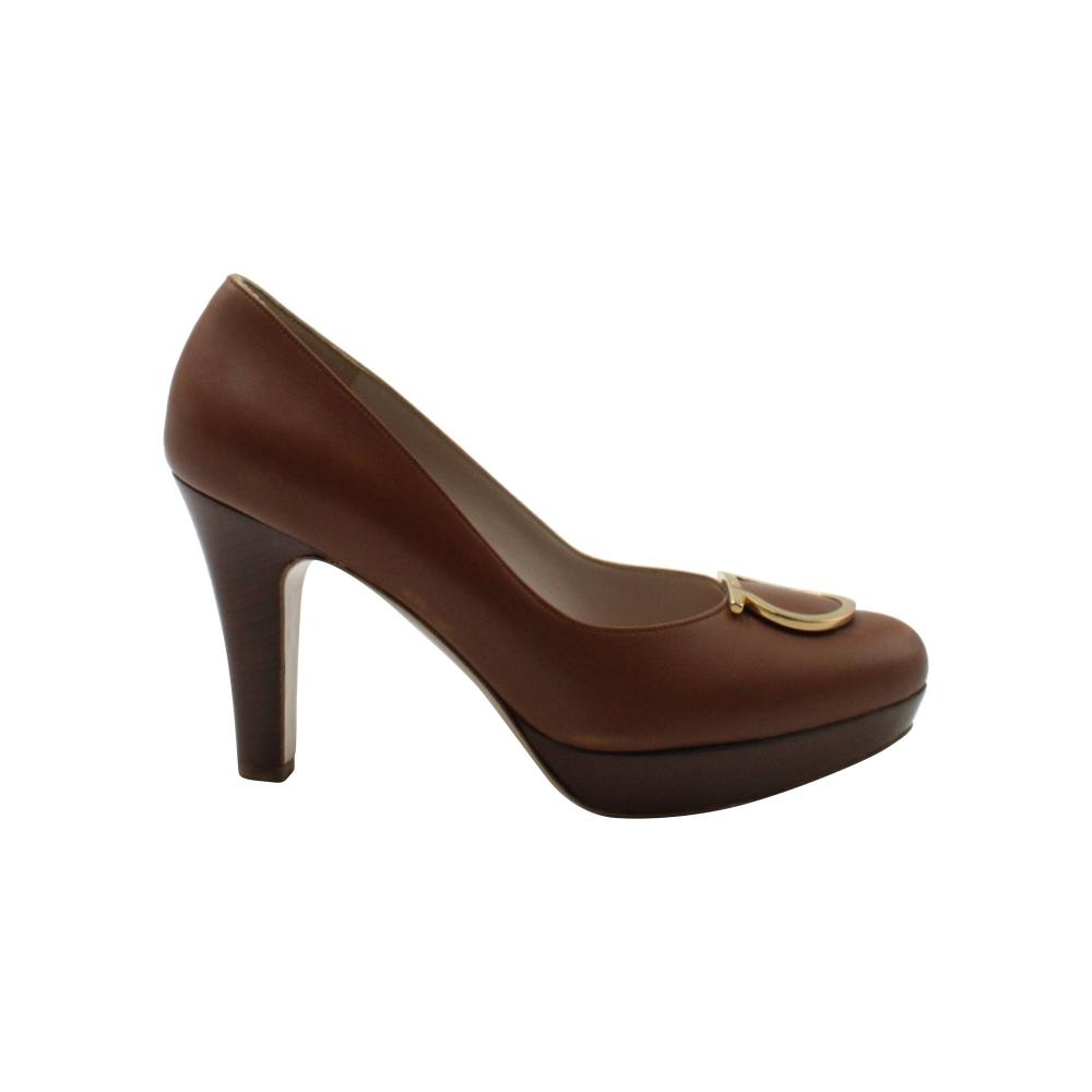 

Salvatore Ferragamo GancIni Pumps In Brown Leather Brown US 7