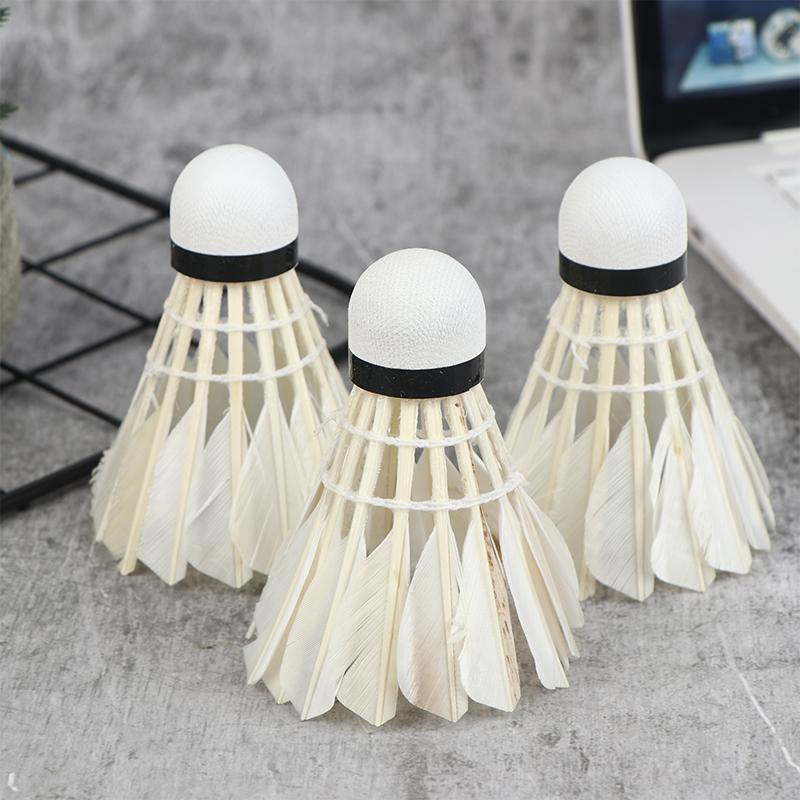 3/6 Adet Badminton Topu Raket Topu Beyaz Kaz Tüyü Uçuş Stabilitesi Dayanıklı Tüy Raket Topu Dış Mekan Antrenmanı