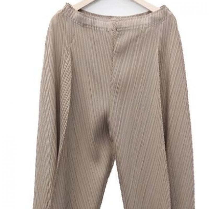 Shiz Madam Pleated Diamond Baggies Pants P91938