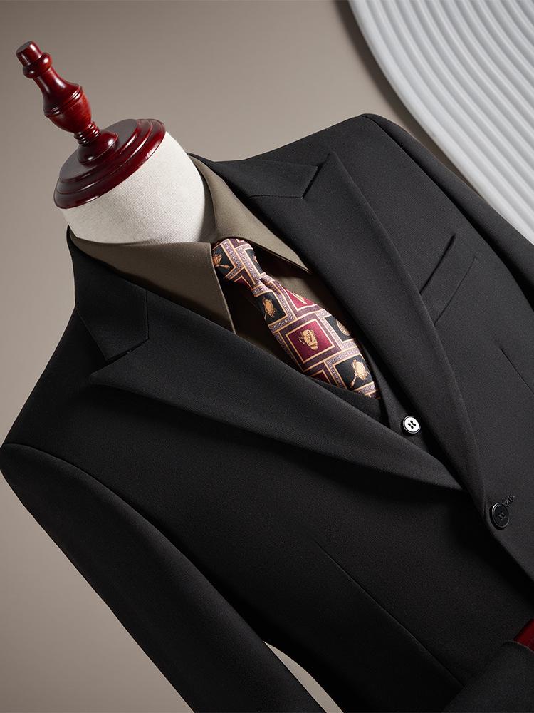 High-Quality Wool Suit: Business Casual & Formal Wear for Weddings