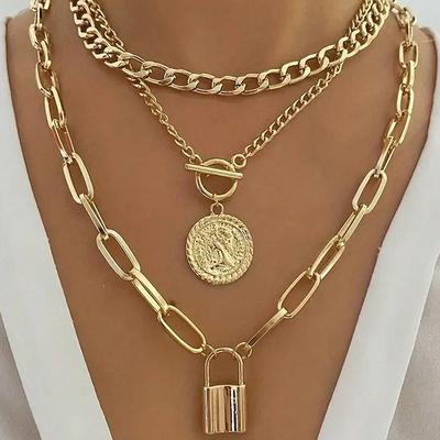 Mehrschichtige Modische Damen-Anhänger Halskette Einfache Würfel Metall Accessoires Für Tägliche Party Bankette Trendiges Mädchen Halsketten Set