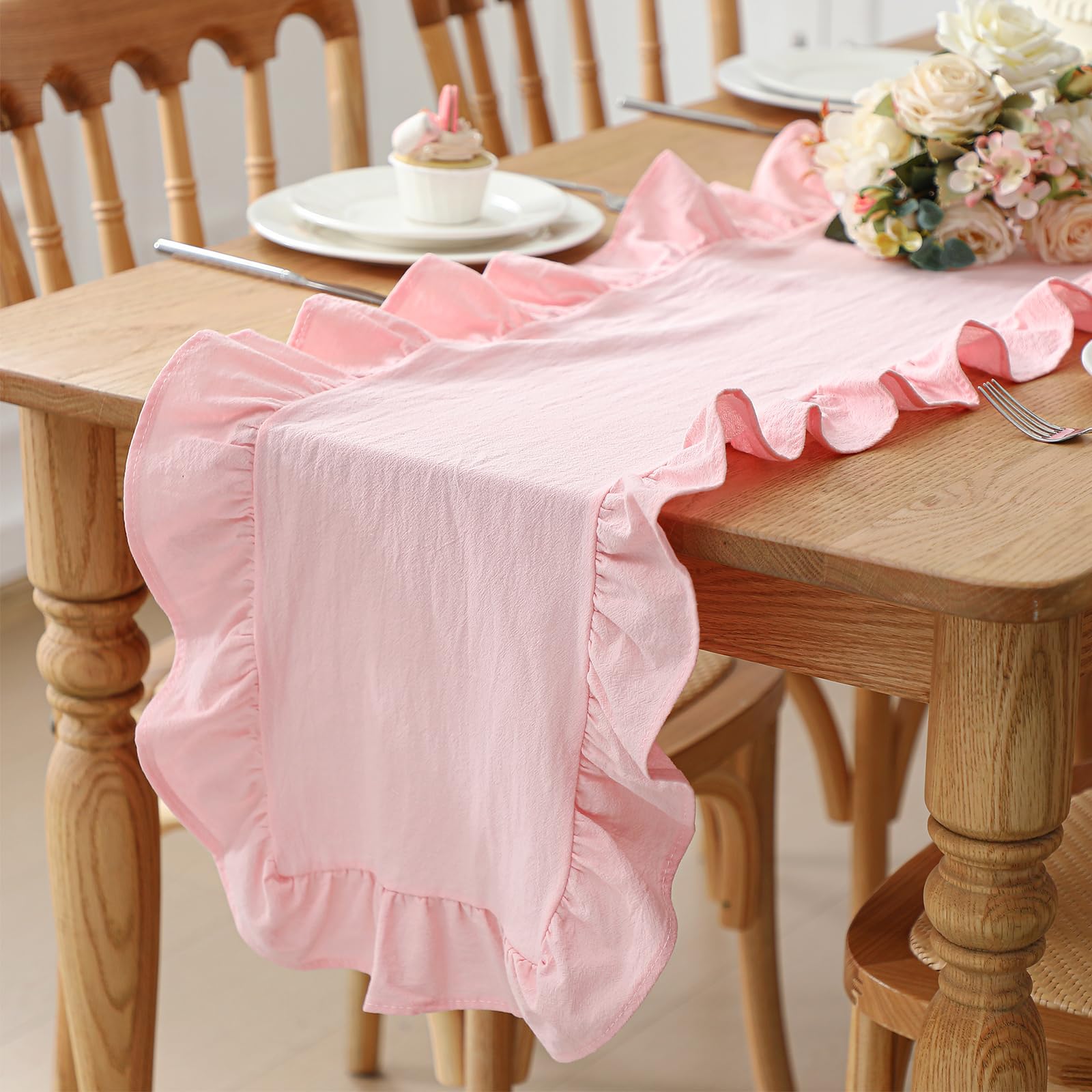 

Ruffled Table Runner Washable Rustic Cotton Tabletop Farmhouse Decor for Bridal Shower Birthday Holiday Wedding Christmas Party 35x120cm світло-рожевий колір