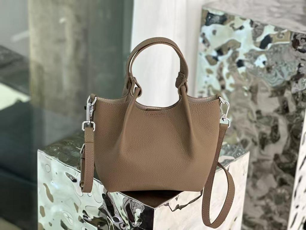 Elegant Women's Genuine Cowhide Bucket Handbag - Versatile Single Shoulder & Crossbody Style.