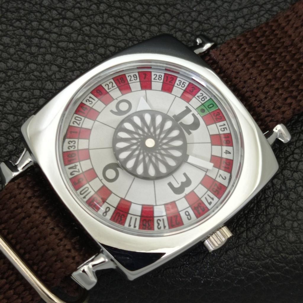 VINTAGE REFURBISHED HAND-WINDING ROULETTE SWISS MENS WHITE DIAL WATCH a700917-5 R205a-a700917