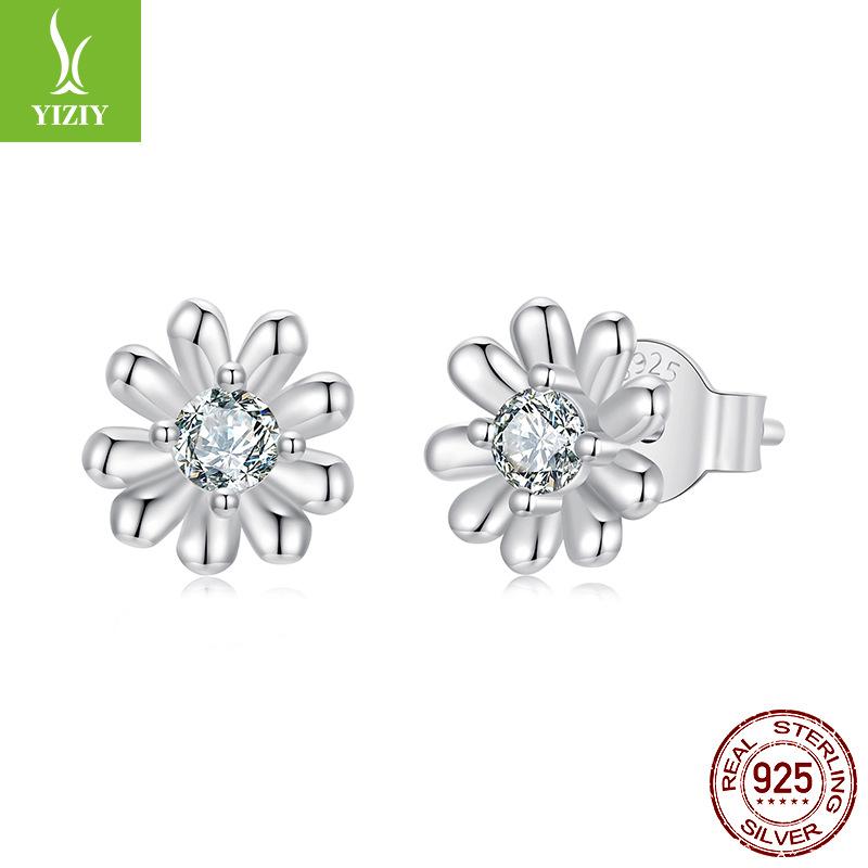 S925 Silber D-Farbe Moissanit Ohrringe Leichter Luxus High-End Herbst und Winter, Weibliche Kleine Gänseblümchen Mozzarella Stecker
