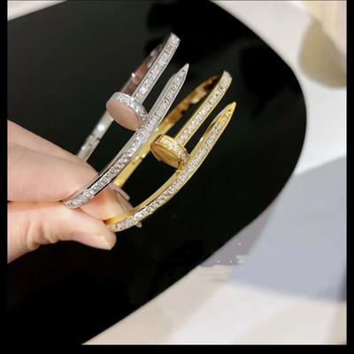2 Peças Luxo Leve Moda Casal Pulseira de Unha Fivela Joia Ins de Alto Padrão Simples