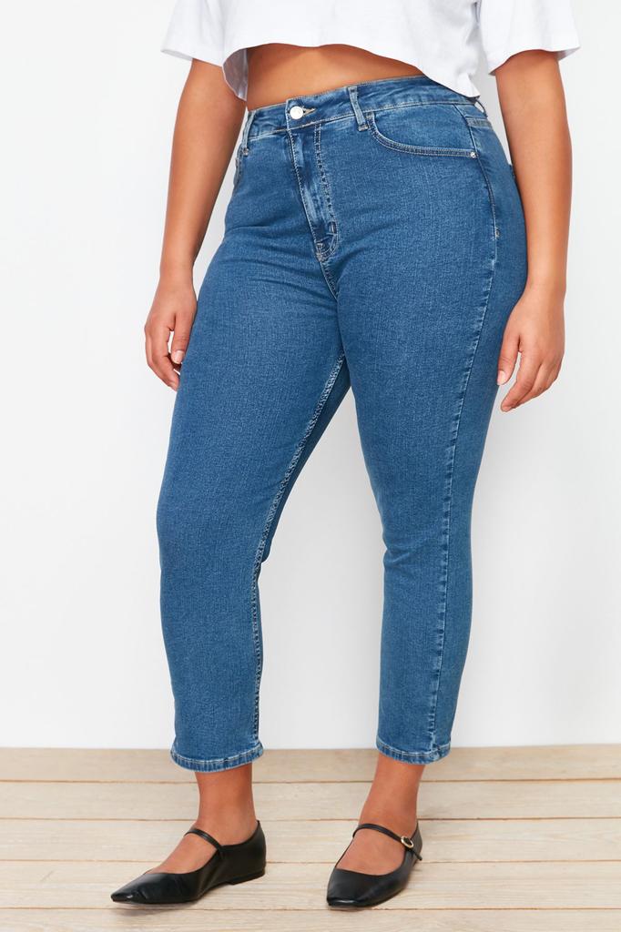 Women's Style Plus Size Blue Short Length Stretchy Skinny Denim Jeans