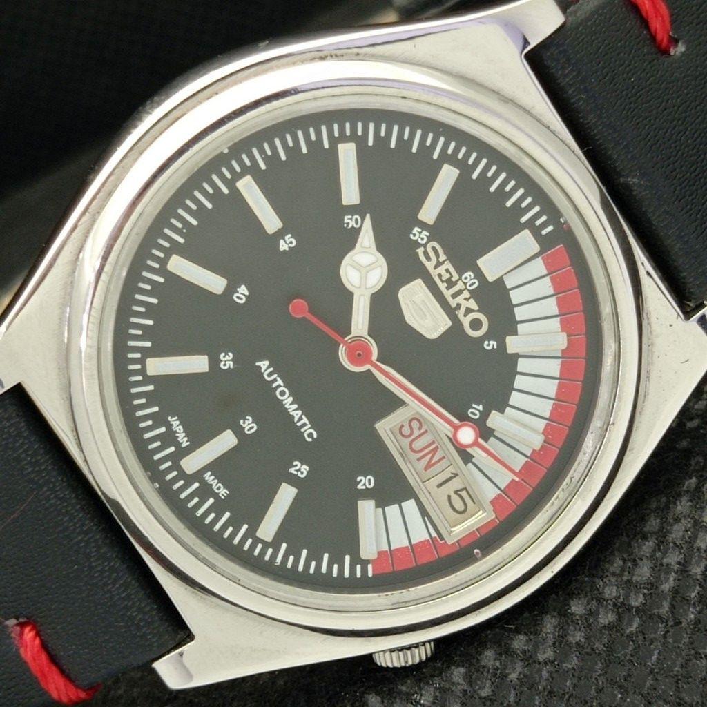 

Б/У винтажные часы SEIKO 5 AUTOMATIC 7009A JAPAN MENS D/D BLACK WATCH 594a-a311693-2 SKU594a-a311693