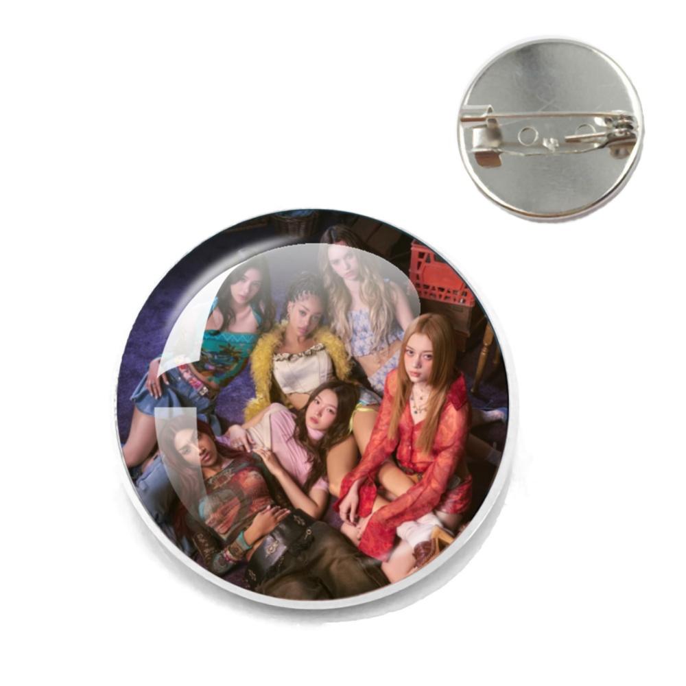 K- KATSEYE Creative Metal Pins Funny Brooch Katseye Korean Girl Band Badge Backpack Hat Accessories Jewelry Decoration Fans Gift