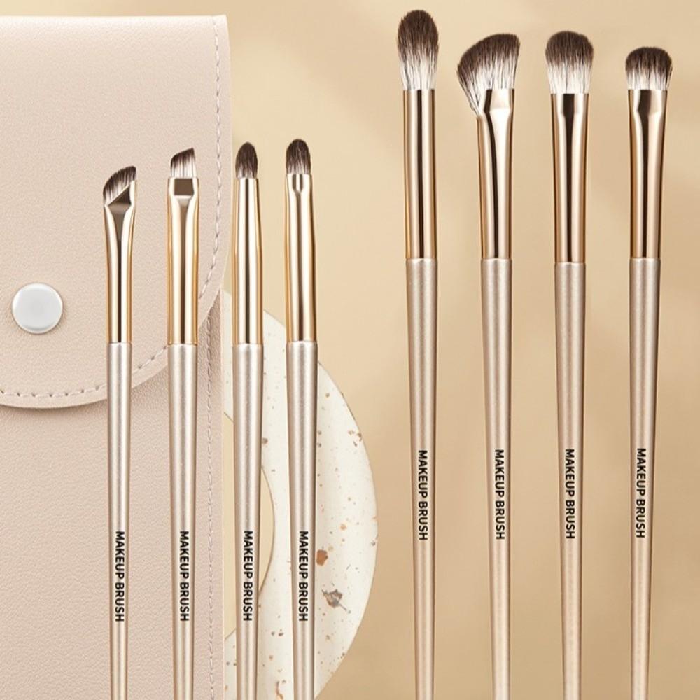 8Pcs Make Up Tool Eye Shadow Brush Set Cosmetics Contour Liner Brow Brush Beauty Face Bronzer Makeup Brushes Kit Women