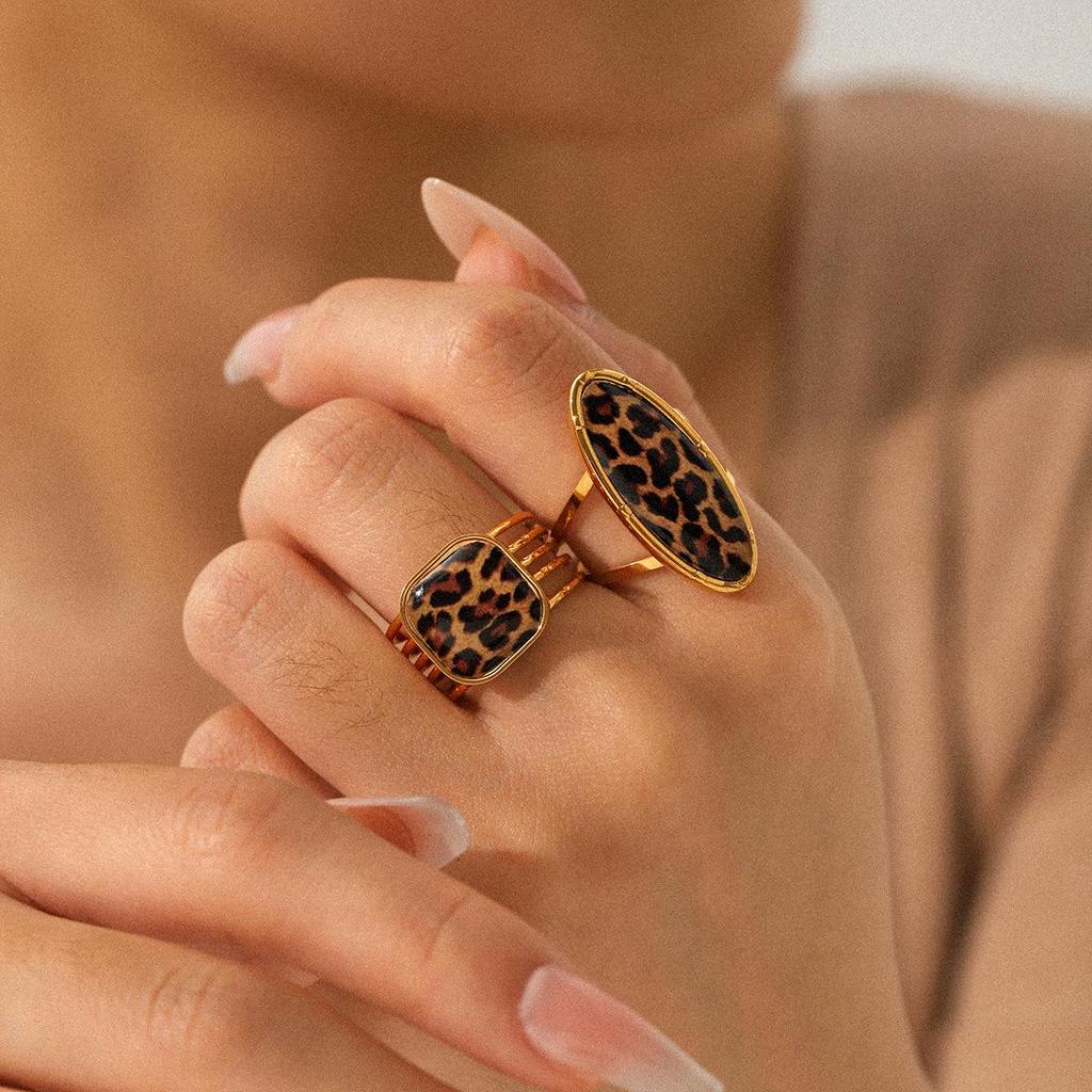 Trendy Leopard Print Stainless Steel Adjustable Ring for Women - 18k Gold Plated Titanium Fashion Jewelry Ring