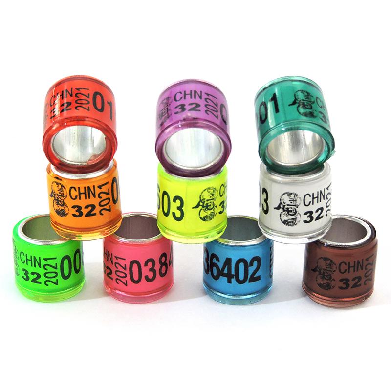 20 stk Pigeon Foot Ring Med Word Slitesterk Bird Ring Flerfarget