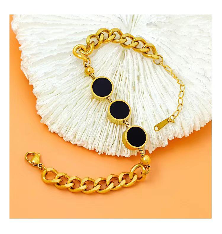 Women's Fashion Titanium Steel Bracelet: Elegant Japanese & Korean Design, Non-Fading Stainless Steel, Versatile Jewelry.