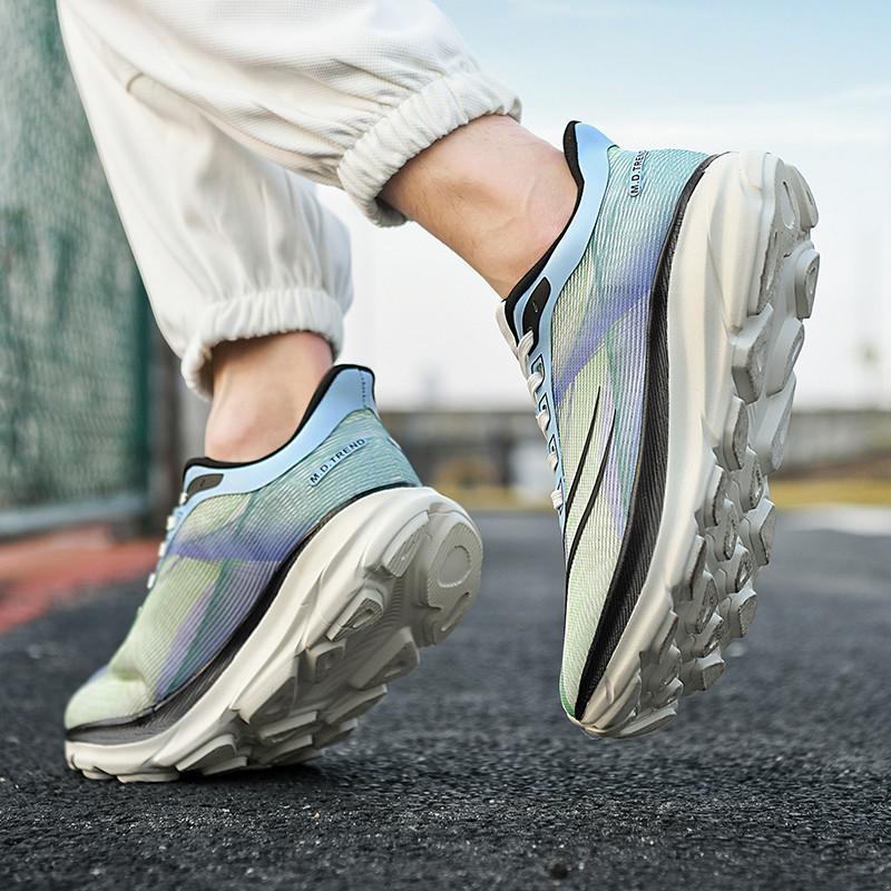 Basketballschuhe Herren Frühling und Sommer Neuer Student Atmungsaktiv Low-Top Rutschfest Kampf Jugend Gedämpfte Sportschuhe Herren